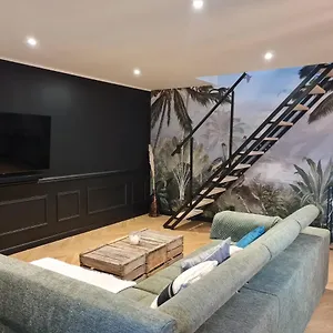 https://maison-eliste-love-gite-chic-et-spa.inbrittany.com